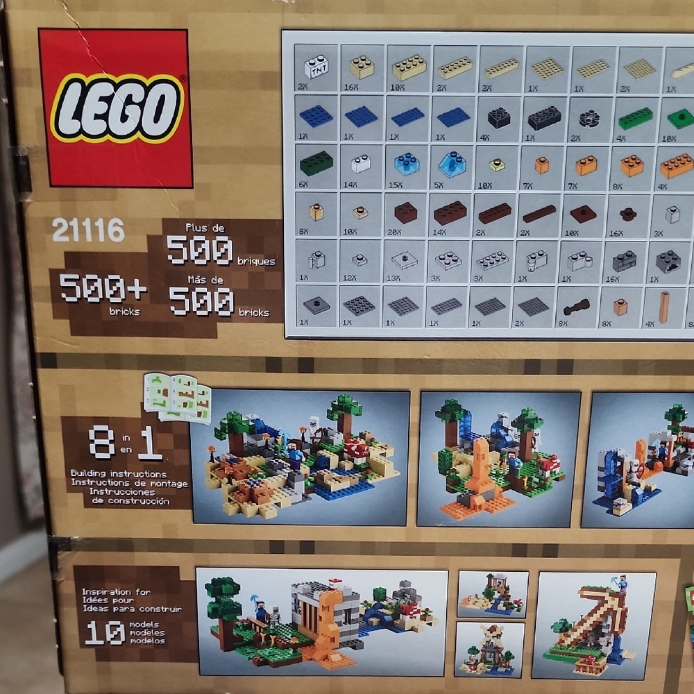 LEGO Minecraft Crafting Box #21116 - Picture 3 of 6